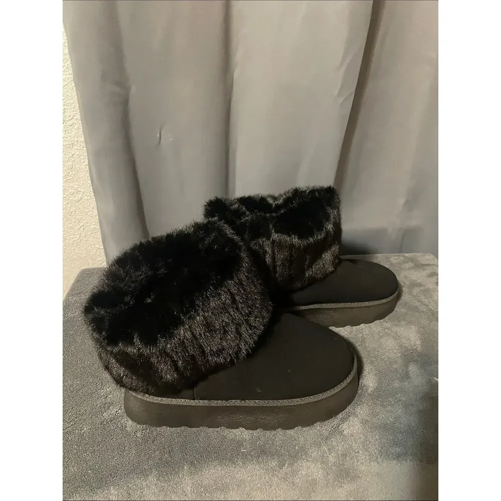 Women’s Black Faux Fur Snow Boots - Cozy Winter Style